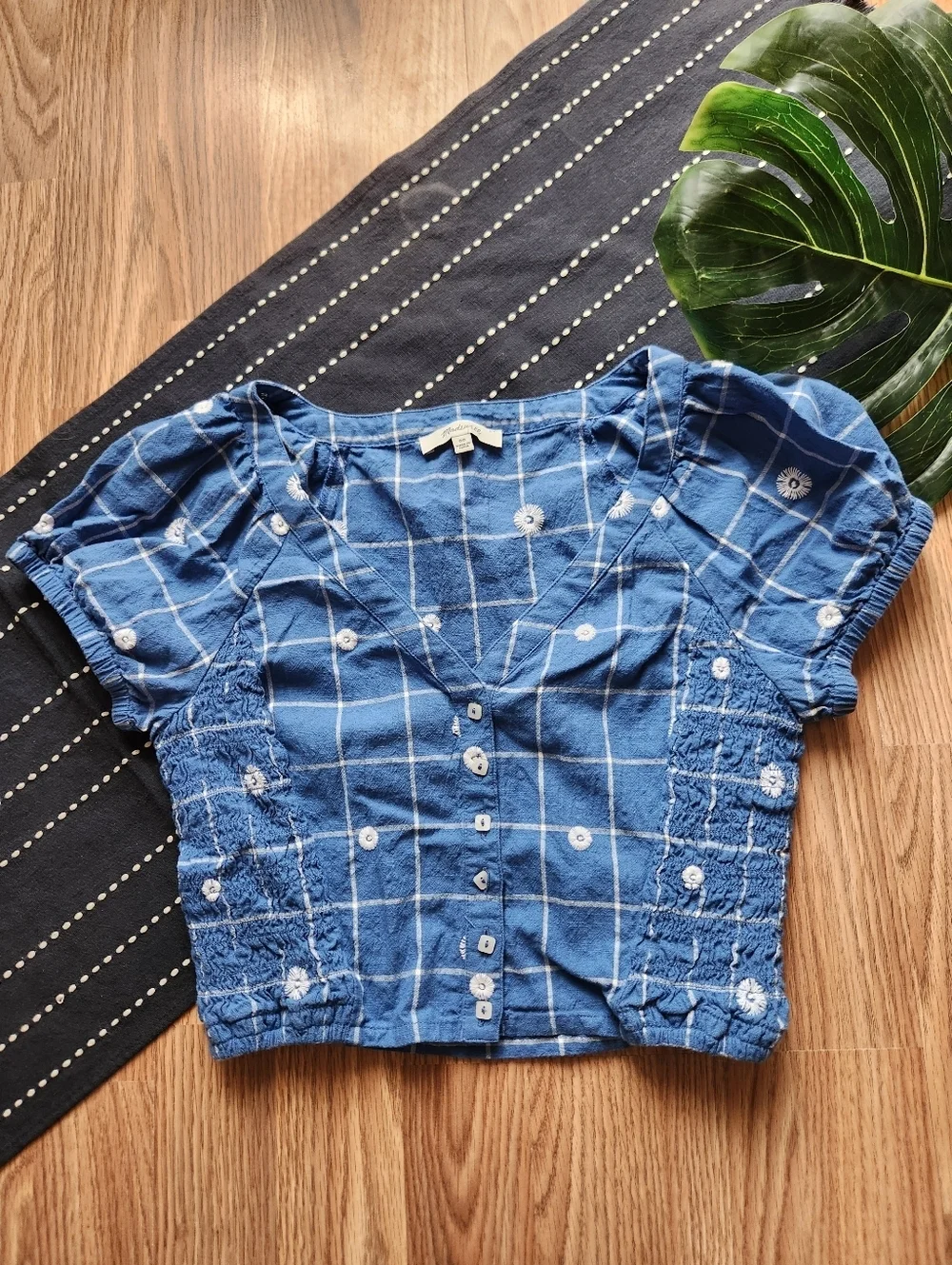 Madewell Embroidered Puff Sleeve Crop Top In Windowpane Blue Size 00